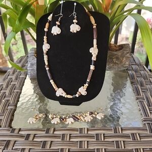 Elephant Charm Jewelry Set - Cream and Brown